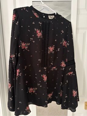 Show Me Your MuMu Black Floral Bell Sleeve Top with Crochet Trim